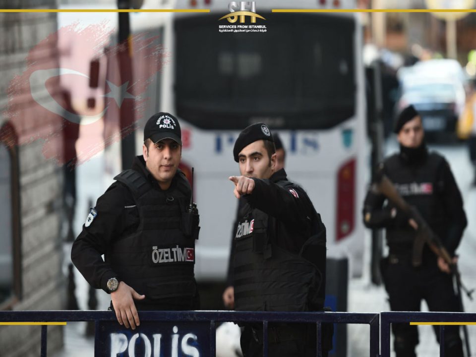 Turkish-police-arrest-a-number-of-Syrian-refugees